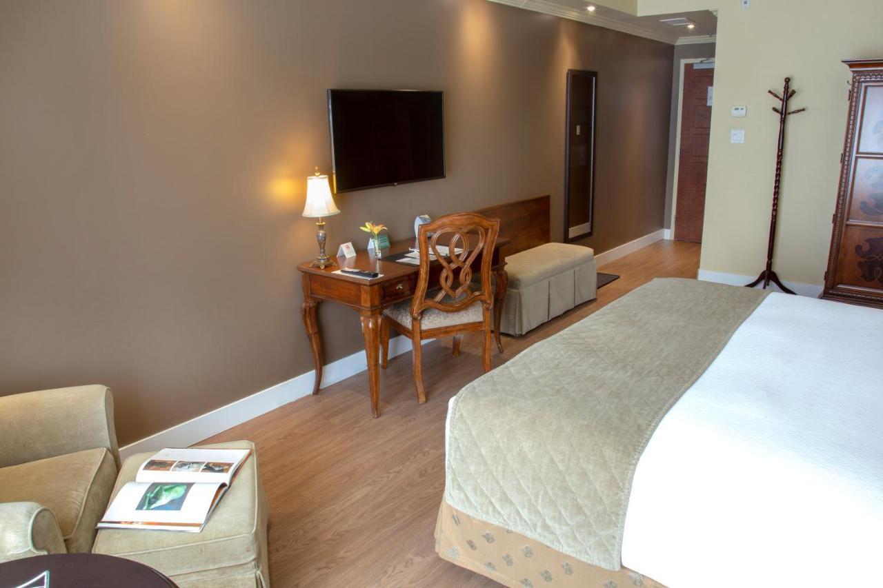 Hotel Brossard Ngoại thất bức ảnh