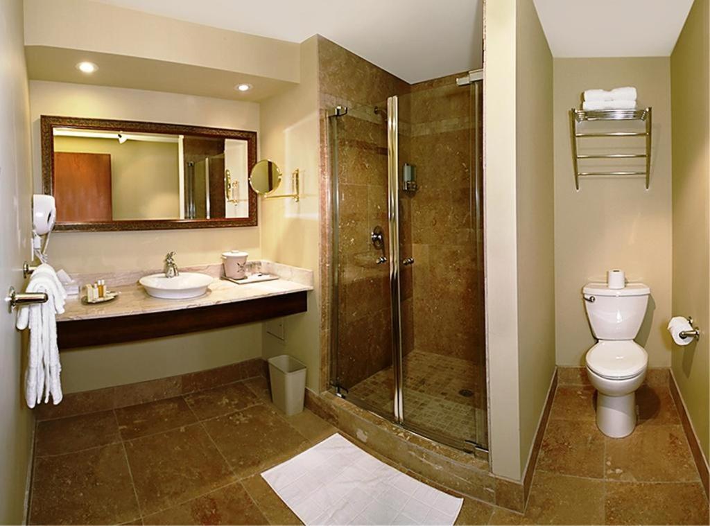 Hotel Brossard Ngoại thất bức ảnh