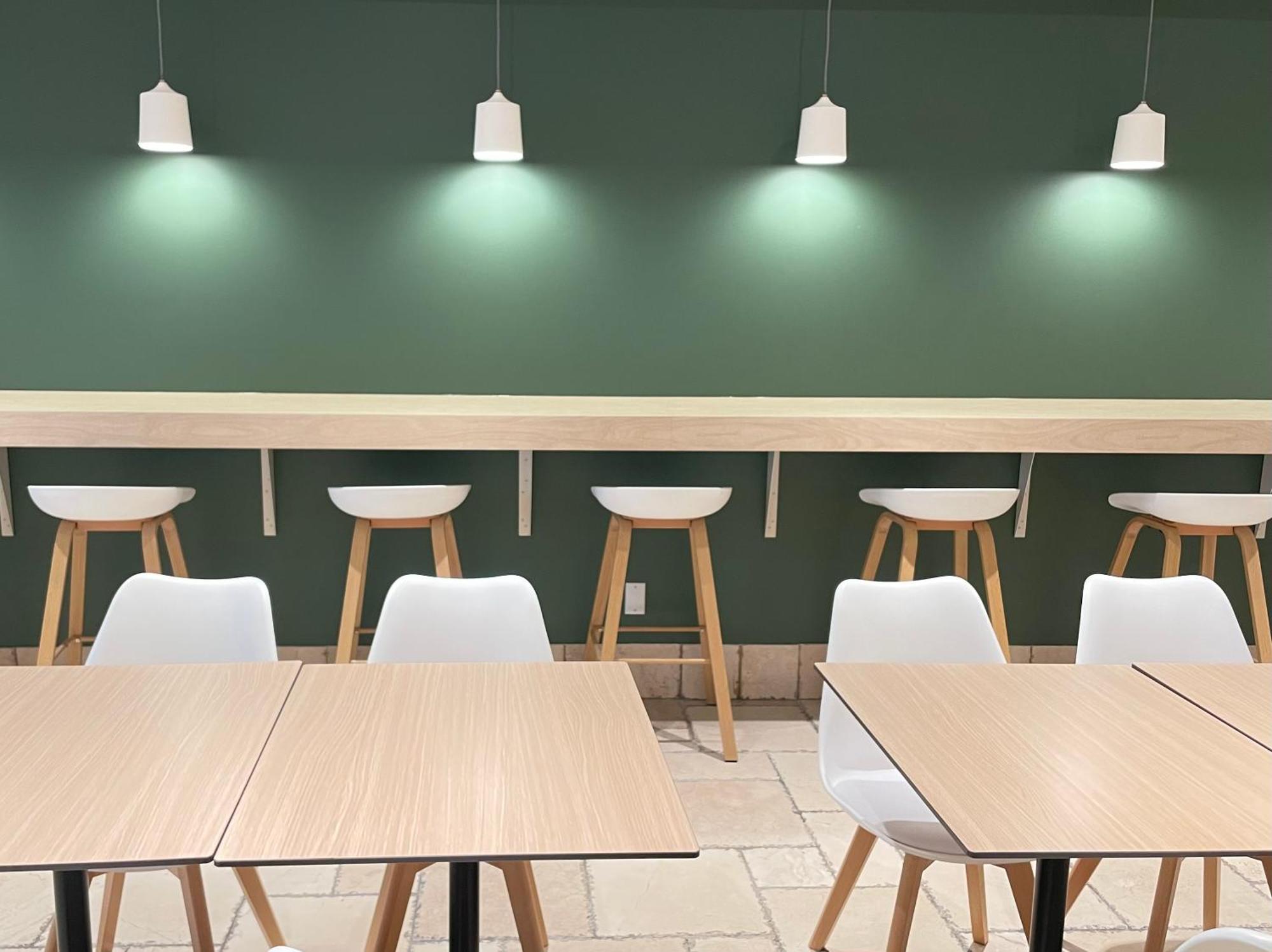 Hotel Brossard Ngoại thất bức ảnh