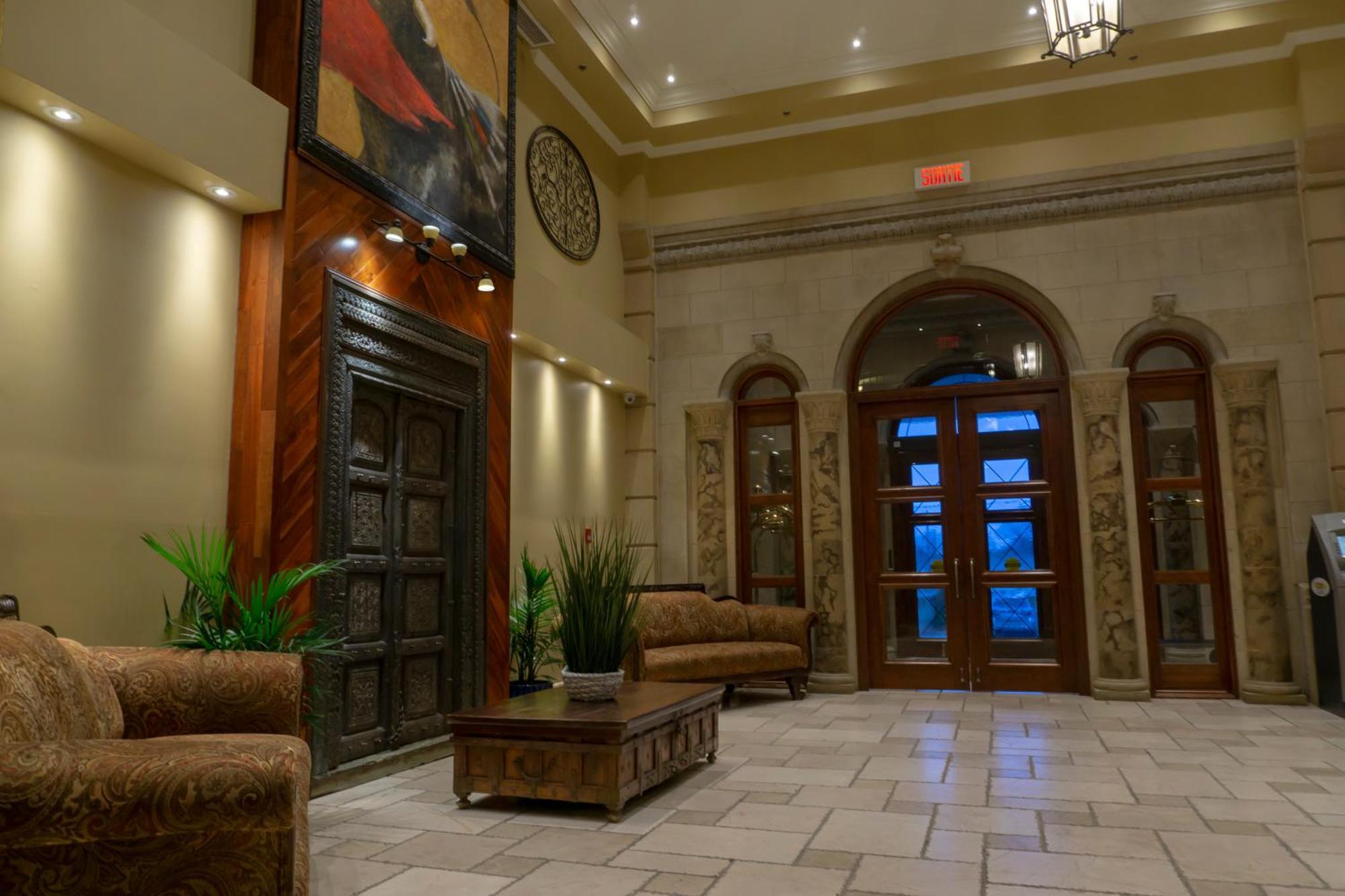 Hotel Brossard Ngoại thất bức ảnh